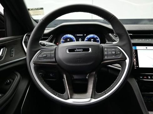 New 2026 Jeep Grand Cherokee L Limited AWD/4WD image 28