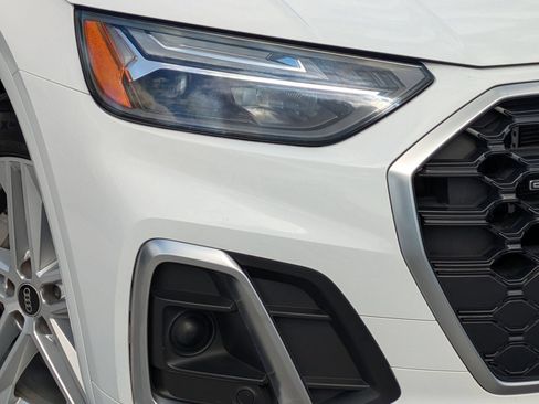 Used 2023 Audi Q5 e Premium w/ Convenience Package AWD/4WD image 25