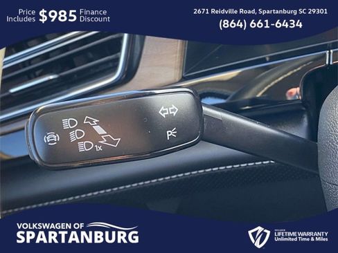 Used 2024 Volkswagen Atlas SE image 25