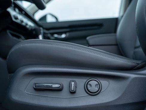 Used 2023 Honda CR-V EX-L image 26