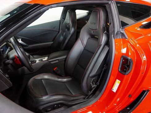 Used 2019 Chevrolet Corvette Z06 RWD image 9