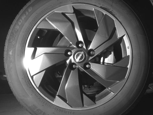 Used 2025 Nissan Rogue SV image 13