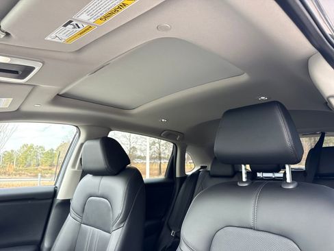 New 2026 Honda HR-V EX-L image 23