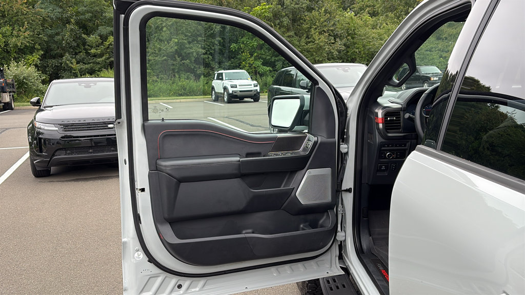 Used 2024 Ford F150 Raptor AWD/4WD image 9