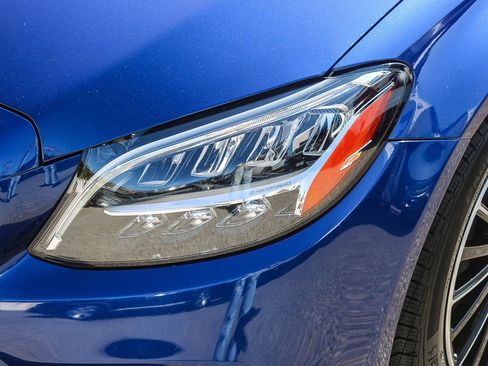 Used 2021 Mercedes-Benz C 300 Sedan image 5