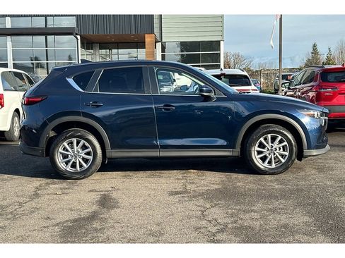 Used 2023 MAZDA CX-5 AWD 2.5 S w/ Preferred Package image 3