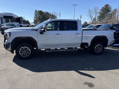 New 2026 GMC Sierra 3500 SLT w/ SLT Premium Package