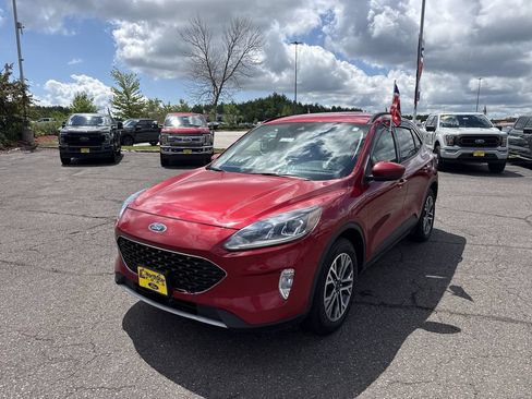 Used 2020 Ford Escape SEL AWD/4WD image 2