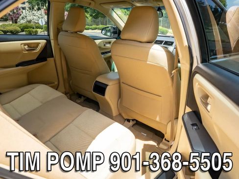 Used 2015 Toyota Camry LE FWD image 14