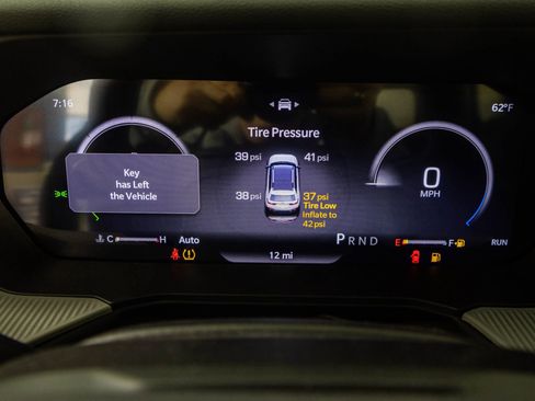 New 2026 Jeep Cherokee Laredo image 32