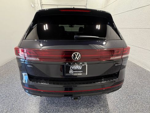 Used 2024 Volkswagen Atlas SEL Premium R-Line AWD/4WD image 5