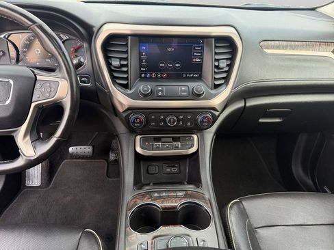 Used 2020 GMC Acadia Denali w/ Trailering Package AWD/4WD image 20