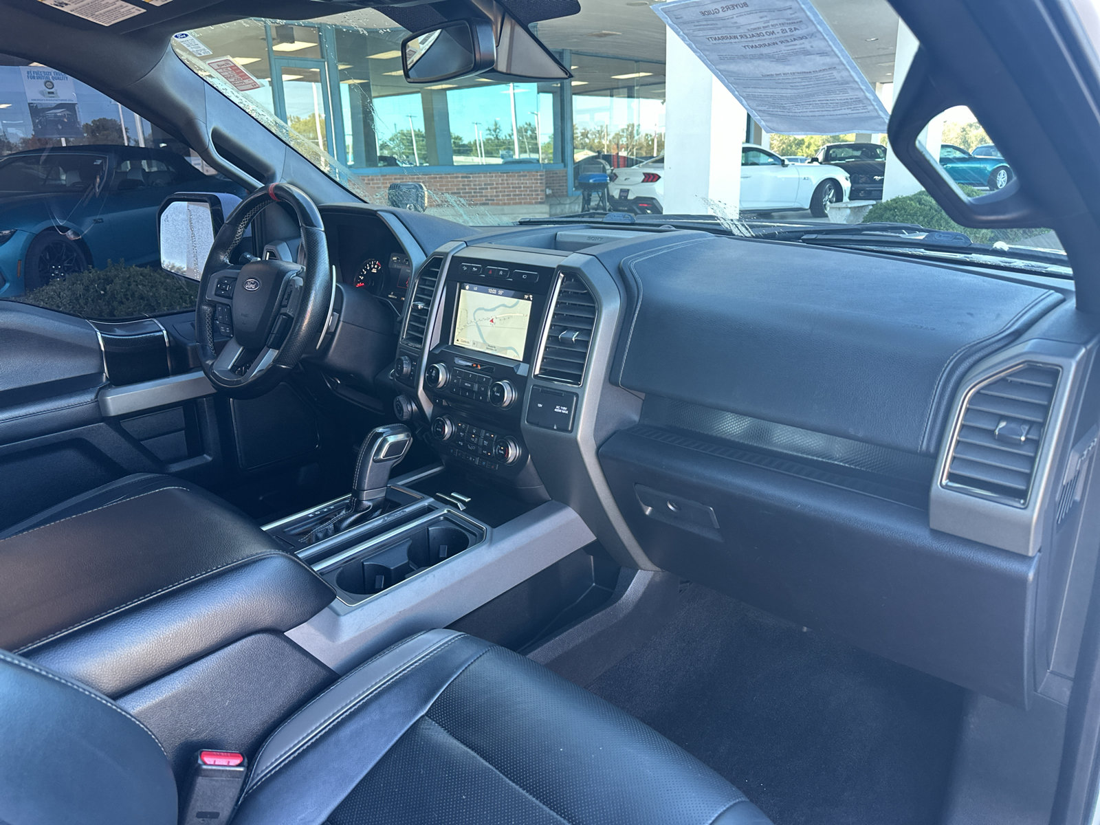 Used 2017 Ford F150 Raptor w/ Equipment Group 802A Luxury AWD/4WD image 4