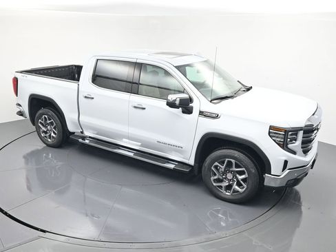 New 2026 GMC Sierra 1500 SLT w/ SLT Premium Plus Package image 30