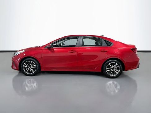 Certified 2023 Kia Forte LXS w/ LXS Technology Package image 4