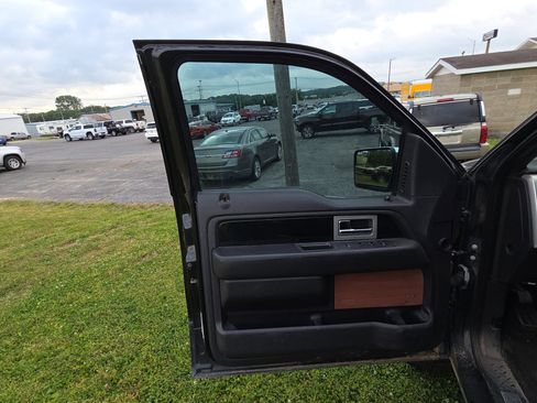 Used 2012 Ford F150 Platinum AWD/4WD image 8
