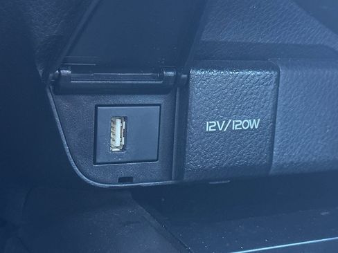New 2023 Toyota Camry SE w/ Audio Upgrade Package FWD image 31