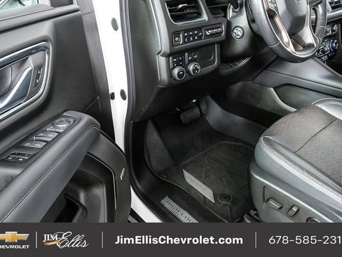 Used 2022 Chevrolet Tahoe High Country image 9