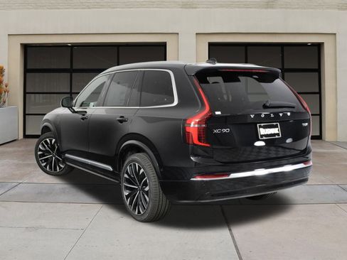 New 2026 Volvo XC90 T8 Plus AWD/4WD image 3