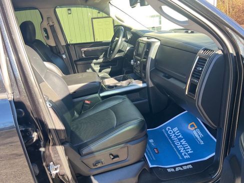 Used 2017 RAM 1500 Sport w/ Black Ram 1500 Sport Group image 11