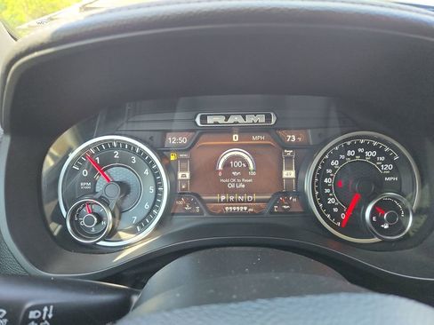 Used 2022 RAM 1500 Laramie AWD/4WD image 21