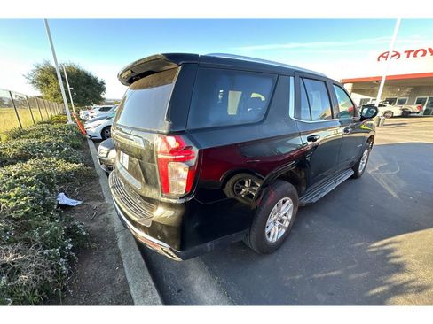 Used 2024 Chevrolet Tahoe LT image 3