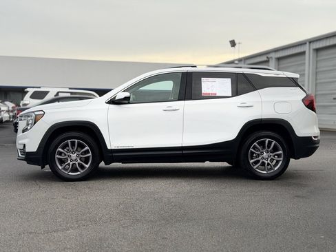 Used 2023 GMC Terrain SLT image 6