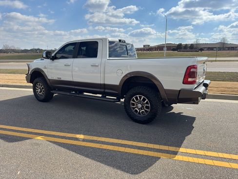 Used 2022 RAM 2500 Limited image 12