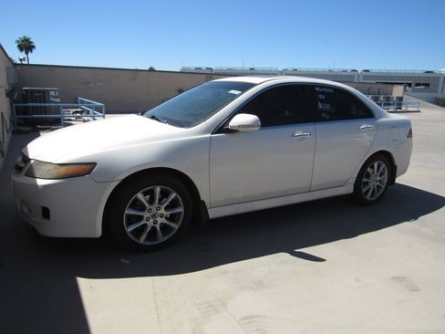 Used 2008 Acura TSX w/ Navigation image 1