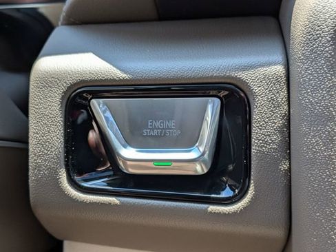 New 2026 GMC Yukon XL Denali AWD/4WD image 18