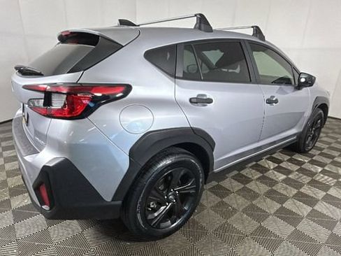 Used 2024 Subaru Crosstrek 2.0i AWD/4WD image 3