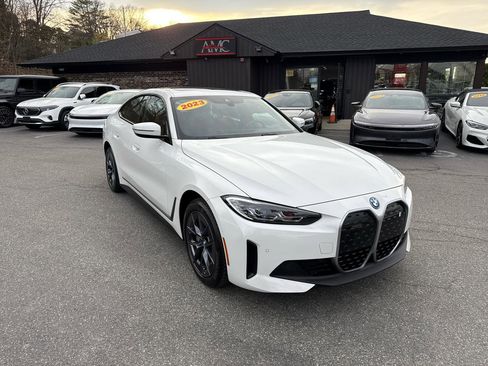 Used 2023 BMW i4 eDrive35 w/ Premium Package image 15