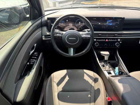 New 2025 Hyundai Santa Cruz Limited image 18