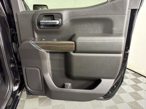 Used 2021 Chevrolet Silverado 1500 RST image 14