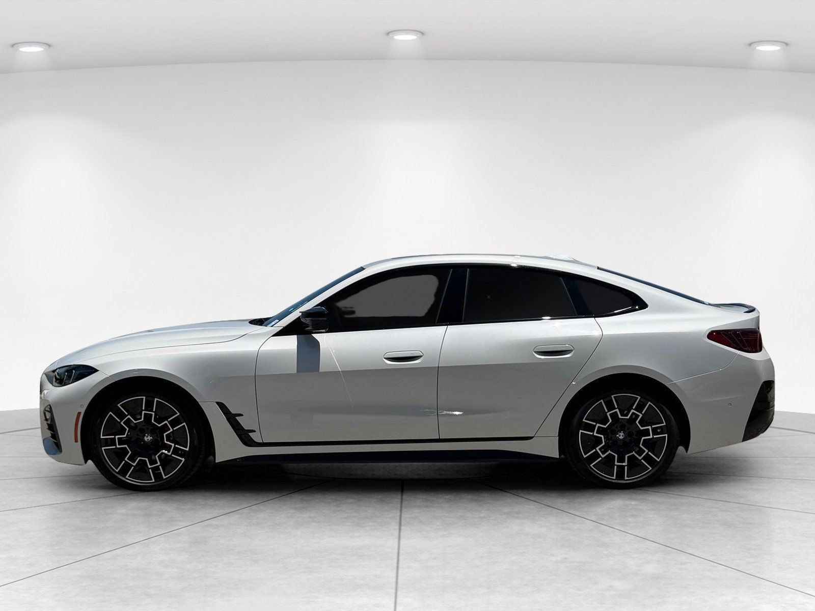 New 2026 BMW M440i w/ Premium Package RWD image 6
