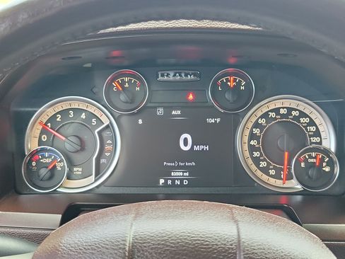 Used 2019 RAM 1500 Laramie w/ Convenience Group RWD image 18