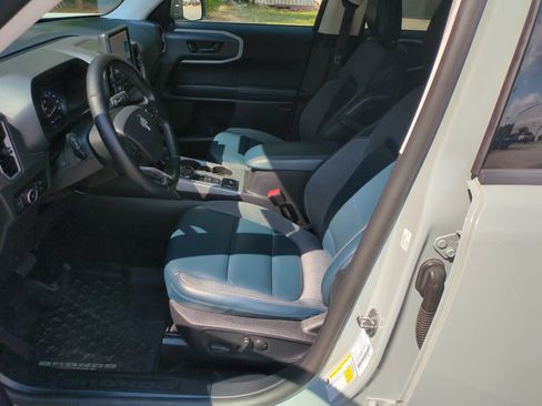 Certified 2022 Ford Bronco Sport Outer Banks w/ Tech Package AWD/4WD image 13