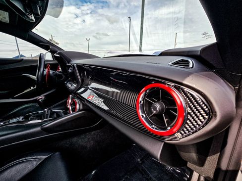 Used 2019 Chevrolet Camaro SS image 12