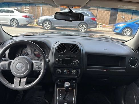 Used 2015 Jeep Patriot High Altitude AWD/4WD image 24