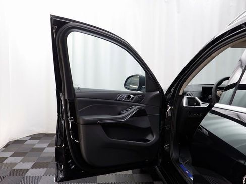 New 2026 BMW X7 xDrive40i image 5