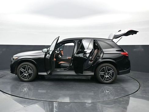 Used 2023 Mercedes-Benz GLC 300 image 46