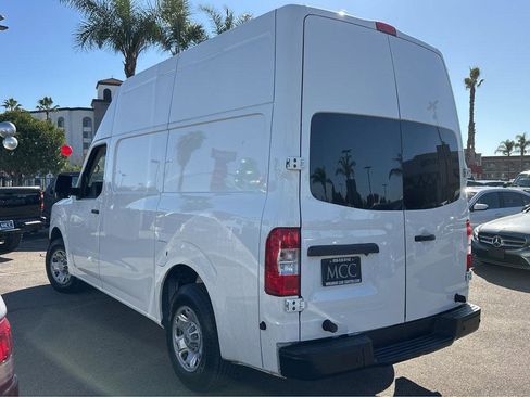 Used 2019 Nissan NV 2500 SV w/ Navigation Package image 3