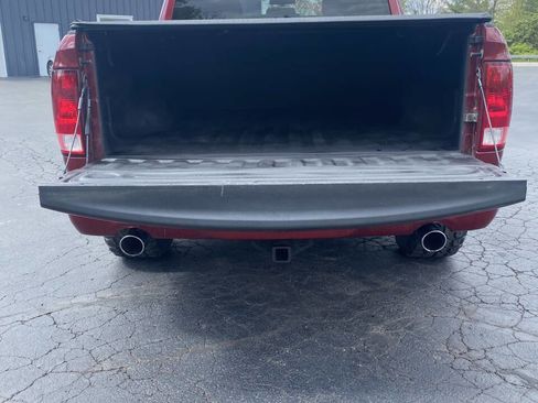 Used 2014 RAM 1500 Express AWD/4WD image 7