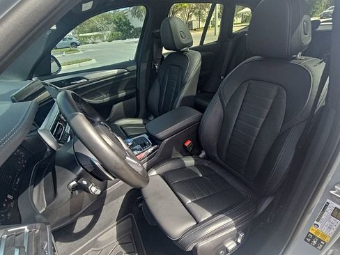 Used 2022 BMW X3 M40i image 12