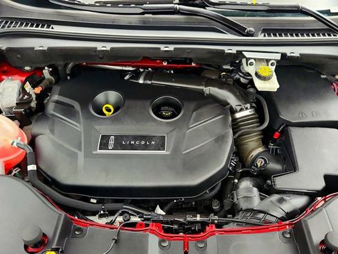 Used 2019 Lincoln MKC Premiere image 27