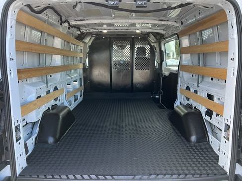 Used 2024 Ford Transit 250 Low Roof w/ Exterior Upgrade Package image 26