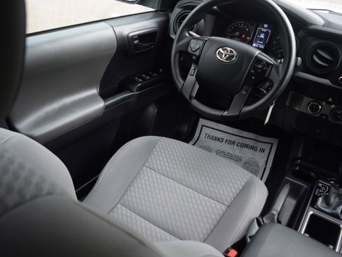 Used 2023 Toyota Tacoma SR AWD/4WD image 2