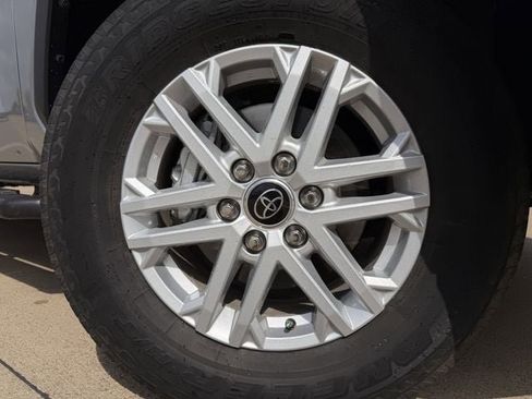 Used 2024 Toyota Tundra SR5 image 11