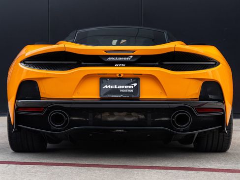 Used 2026 McLaren GTS RWD image 7