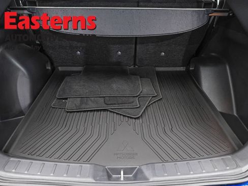 Used 2026 Mitsubishi Eclipse Cross LE AWD/4WD image 9